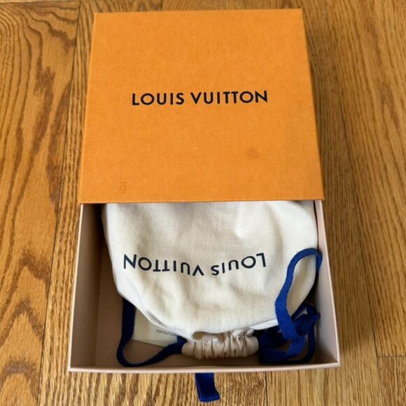 Louis Vuitton Brown Monogram Strap - Picture 6 of 7